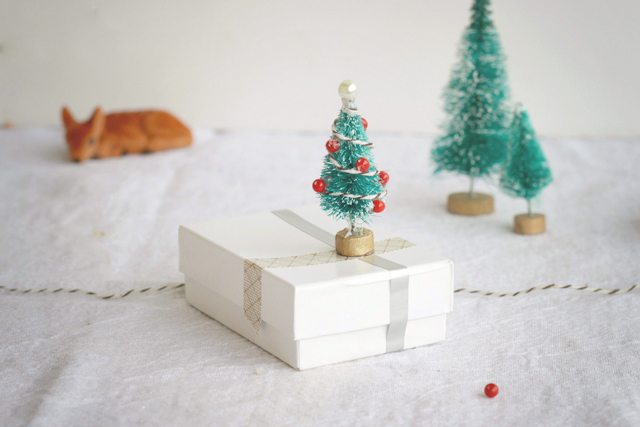 Christmas background with Christmas tree, gifts and glasse… | Flickr